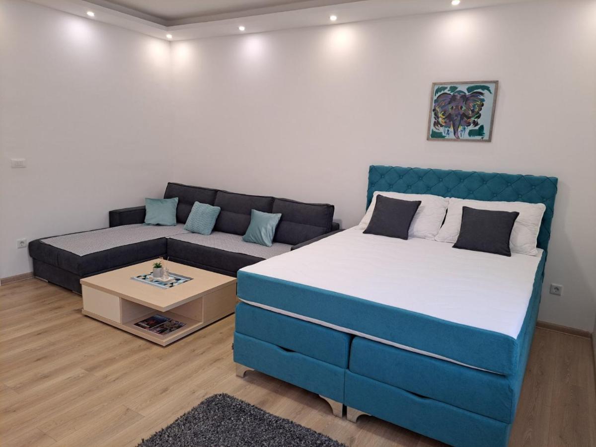 Apartman Andrea SJJ Exteriör bild