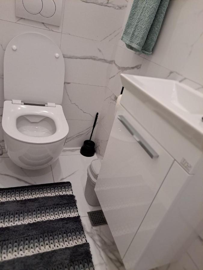 Apartman Andrea SJJ Exteriör bild