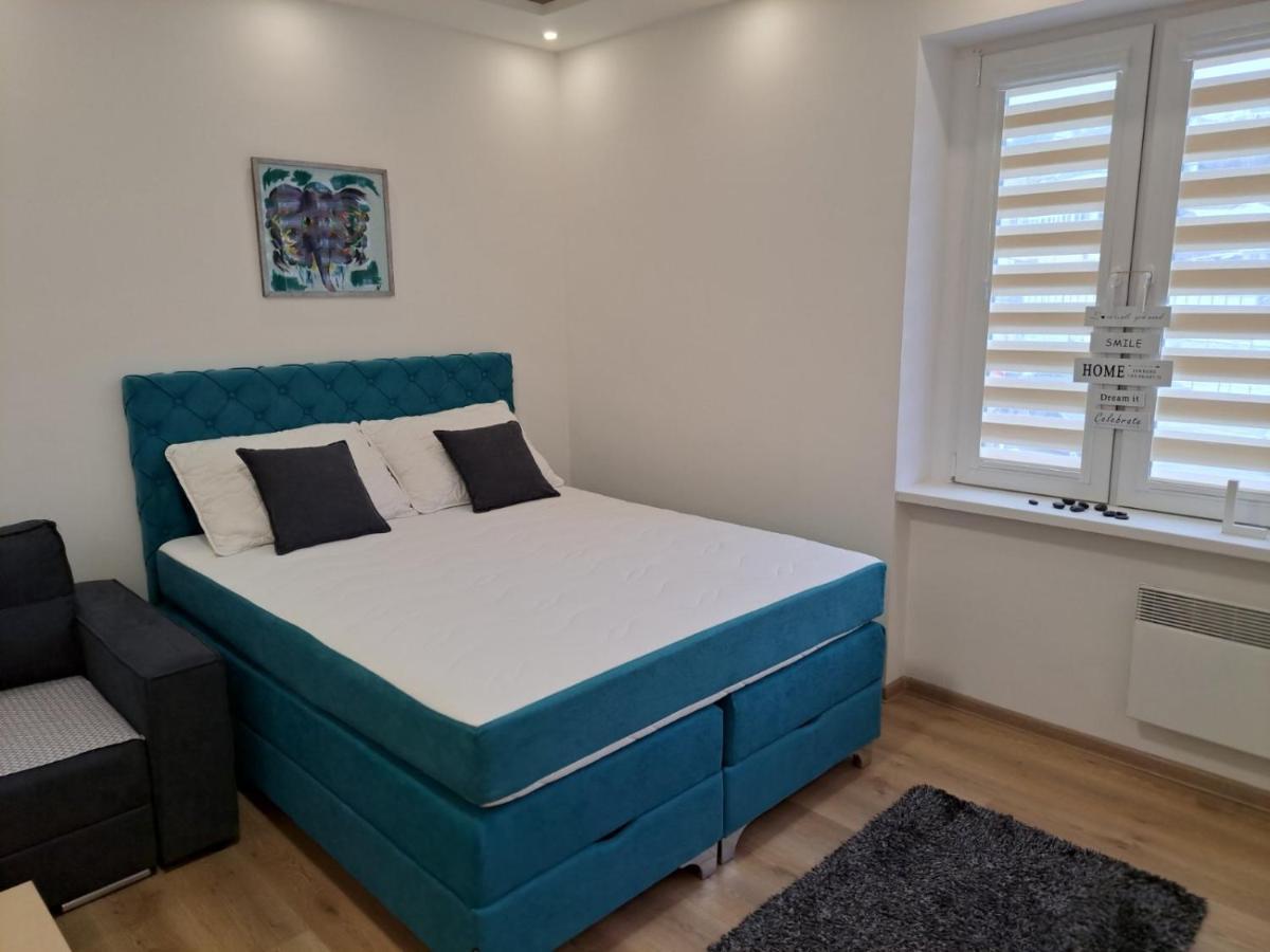 Apartman Andrea SJJ Exteriör bild